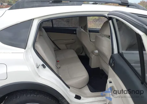 2014 Subaru Xv Crosstrek 2.0I Premium z USA, uszkodzony, nr VIN JF2GPACC7E9307191